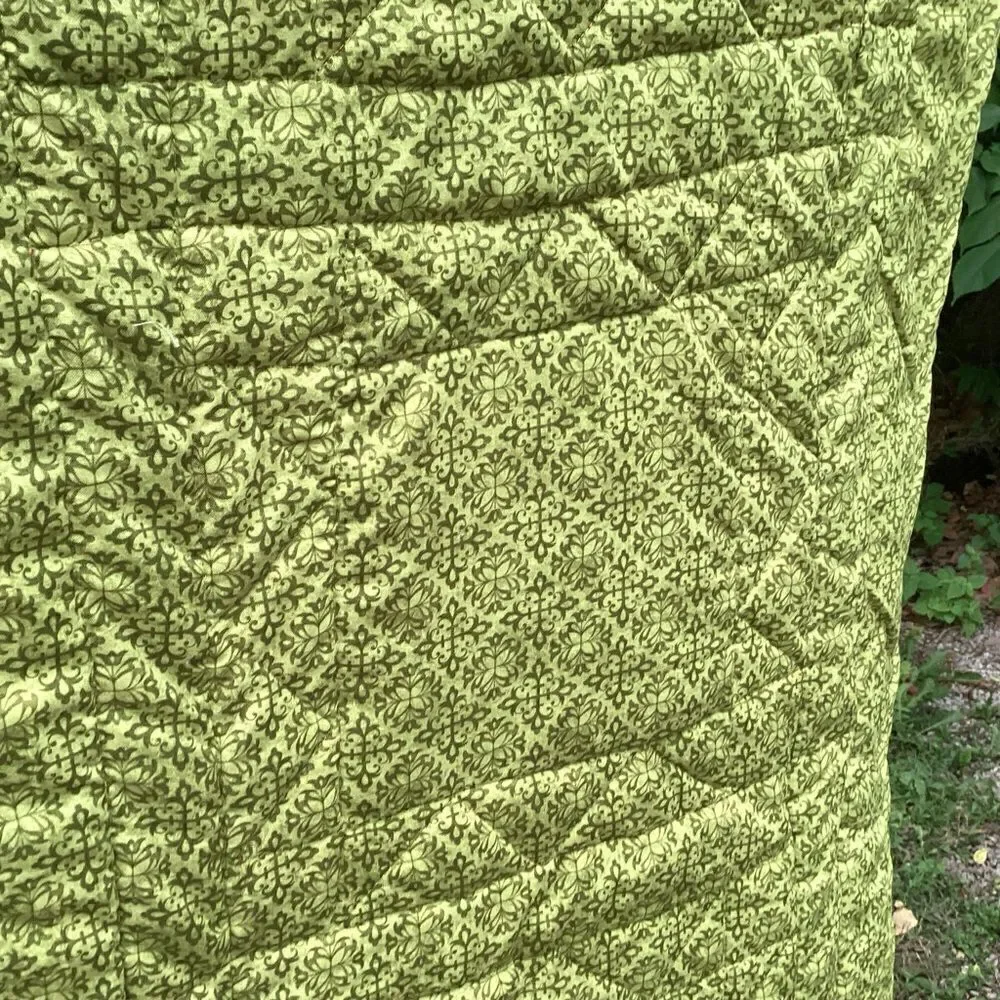 NWT. Hand Crafted Poppies in the Field Quilt